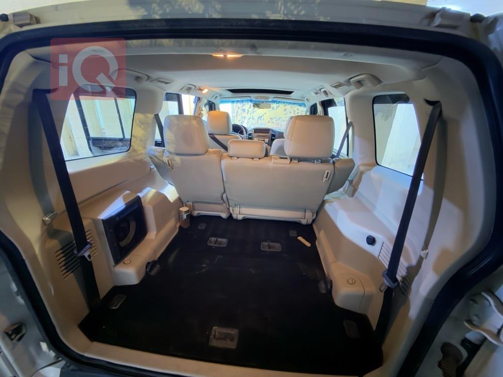 ميتسوبيشي باجيرو